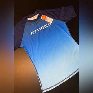 Attarco Gradient Rash Guard Short Sleeve Swim Shirt Sun Protection Size S NWT